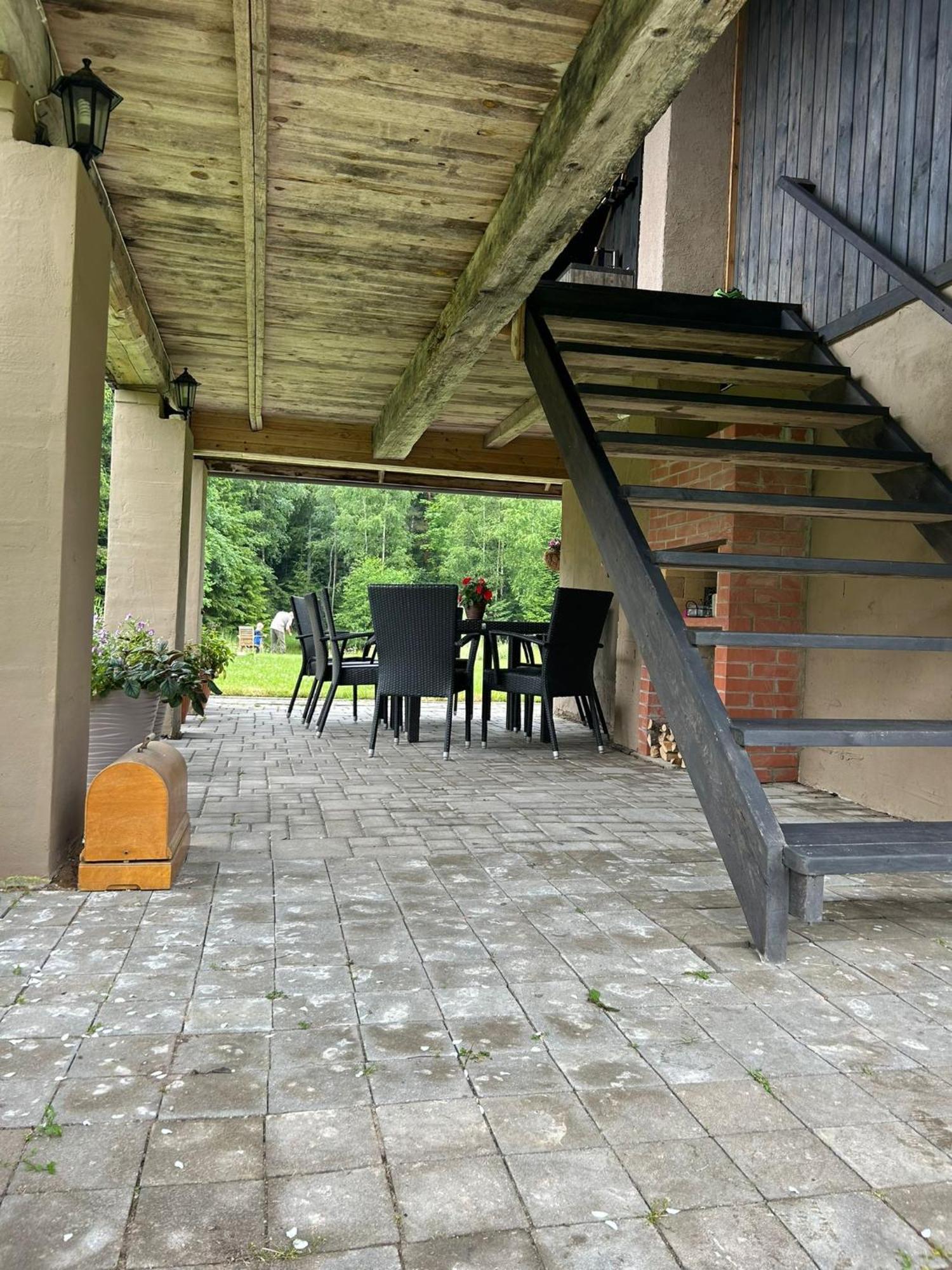 Atputas Vieta Raudini Hotel Kaltene Ngoại thất bức ảnh